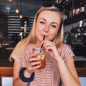 Meet your Posher, Mackenzie